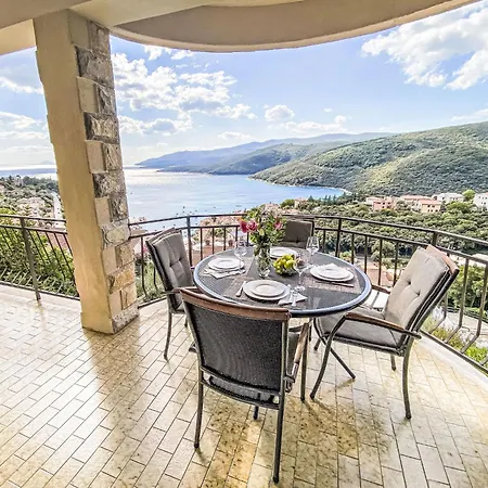 Lejlighed Panoramic Sea View By Interhome *